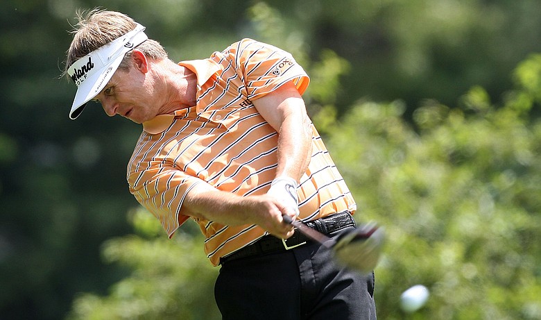 David Toms made eight birdies in the second round to lead his team to victory at the CVS Charity Classic.