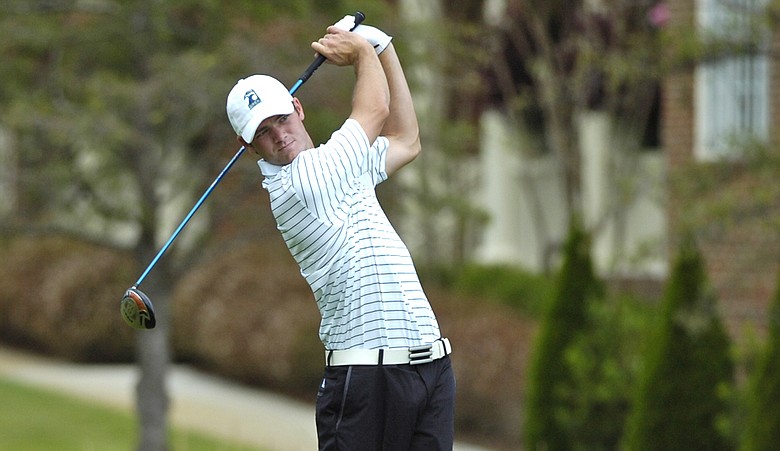 UNC Wilmington senior Derek Wallace led the Seahawks to a victory Sept. 29 at the VCU Shootout.