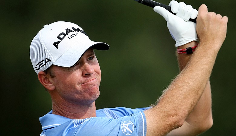 Josh Broadaway during PGA Tour Q-School. Broadaway plays cross-handed.