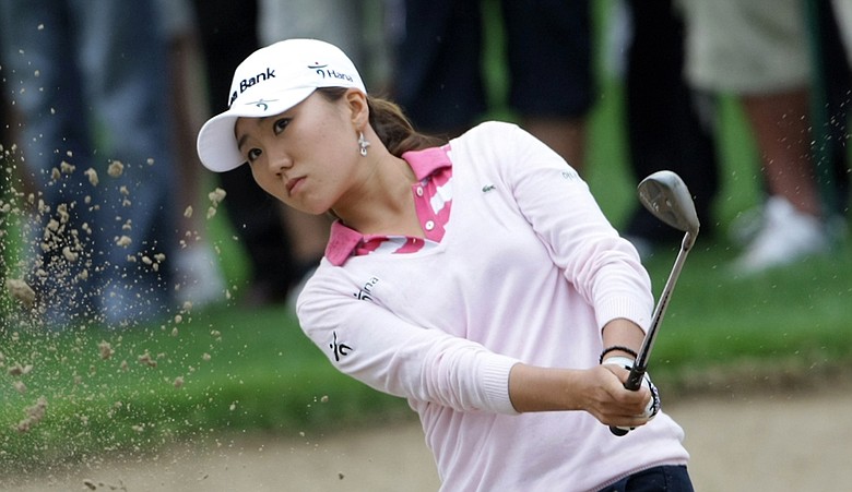 In-Kyung Kim plays a shot during Round 3 of the Dubai Ladies Masters.