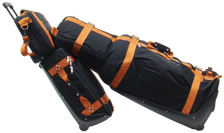 Club Glove's Train Reaction luggage.