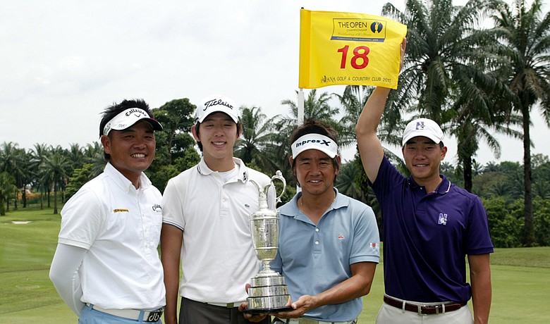 (Left to right) Danny Chia, Seung-Yul Noh, Hiroyuki Fujita and Eric Chun of South Korea pose with the Claret Jug after qualifying for the British Open.