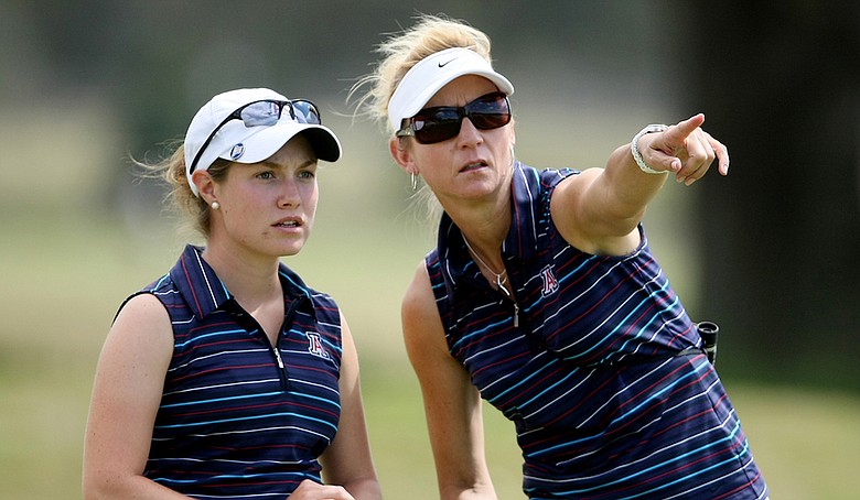 Arizona coach Shelly Haywood (right) at the 2009 UCF Challenge.