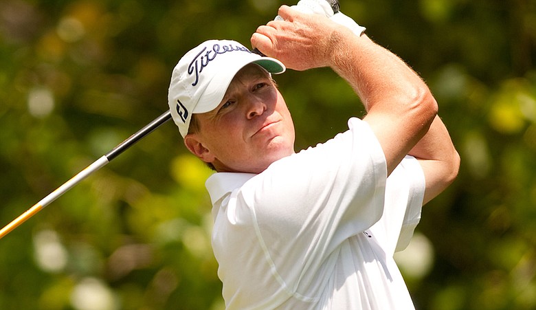 Steve Stricker shot 9-under 62 in the third round of the John Deere Classic.