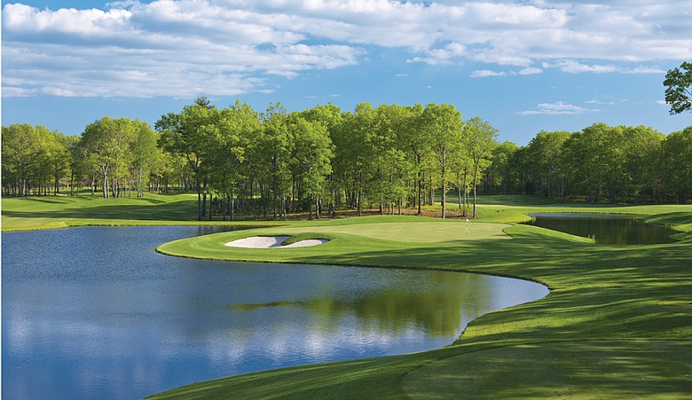 The 10th at Meadow Brook is one of a strong quartet of par 3s.