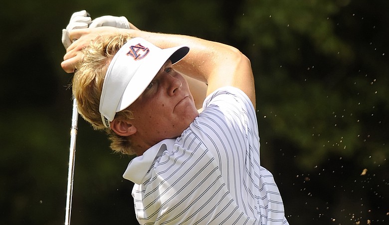 Auburn freshman Niclas Carlsson
