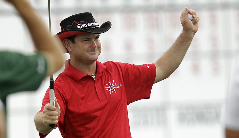 Rory Sabbatini pumps a fist during the Honda Classic.