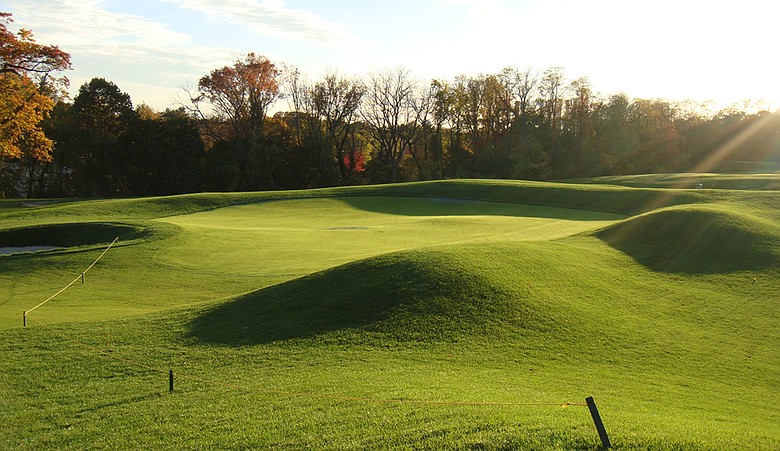 View of the 6th green at North Shore Country Club.