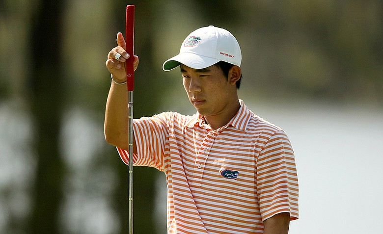 Florida's Bank Vongvanij lines up his putt at No. 18 during the final round of the Isleworth Collegiate Invitational.