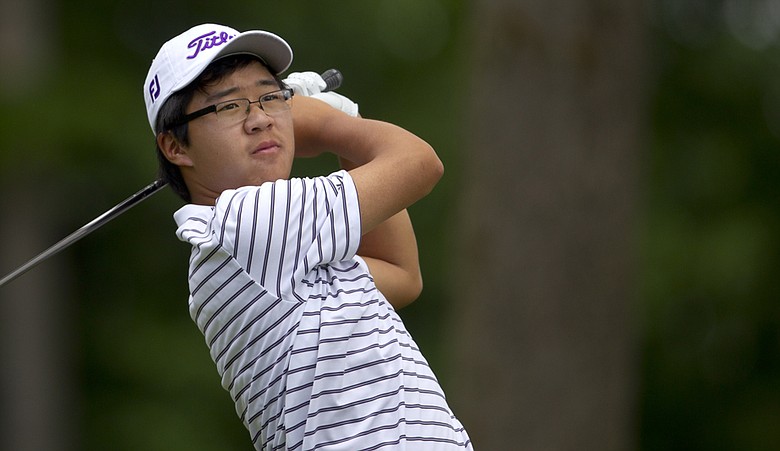 Defending U.S. Junior champion Jim Liu was defeated in the Round of 32.
