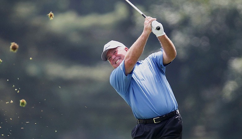 Mark O'Meara watches his shot to the 17th green during the first round of the U.S. Senior Open at the Inverness Club.