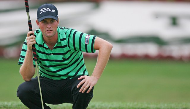 Webb Simpson lines up his birdie putt on the 18th hole during the final round of The Greenbrier Classic.