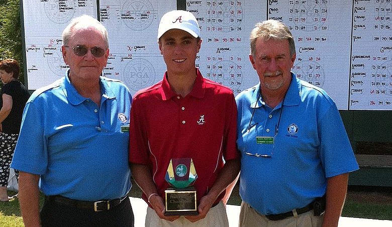 Alabama's Justin Thomas after winning his college debut, the Carpet Capital Collegiate.