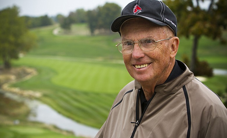 Former Ball State coach Earl Yestingsmeier passed away on Jan. 9. He was 80.