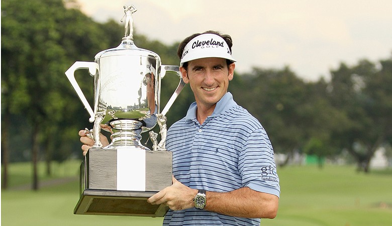 Gonzalo Fernandez-Castano prevailed in a playoff to win the Singapore Open.