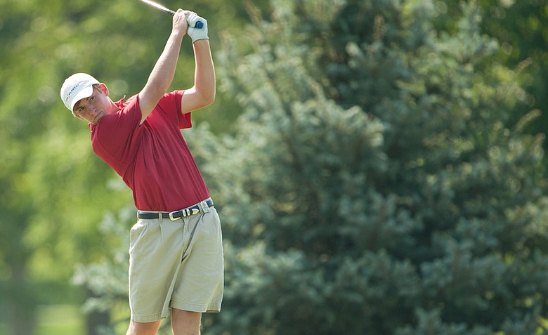 Robby Shelton fired a 2-under 70 to win the Junior PGA by three shots.
