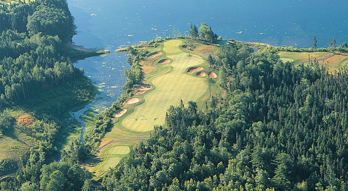 Dundarave is a Michael Hurdzan-Dana Fry production known island-wide for its difficulty.