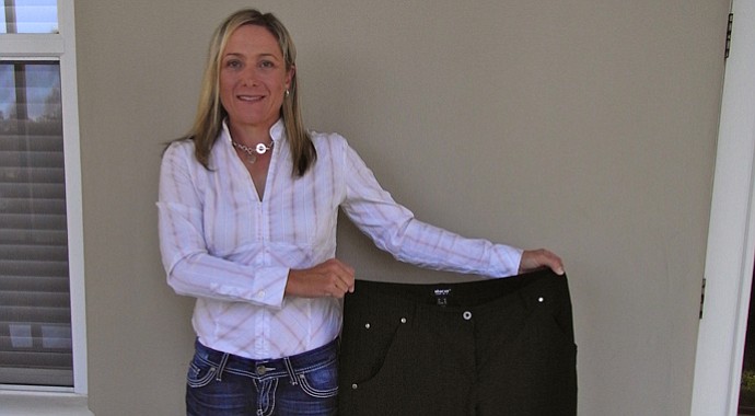 Karen Stupples measured the waist of her Solheim Cup trousers from September 2011 against a new pair and discovered she had dropped from 39 inches to 32 1/2. She has lost 38 pounds.