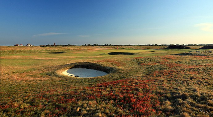 The 417-yard, par-4 10th hole at Littlestone Golf Club.