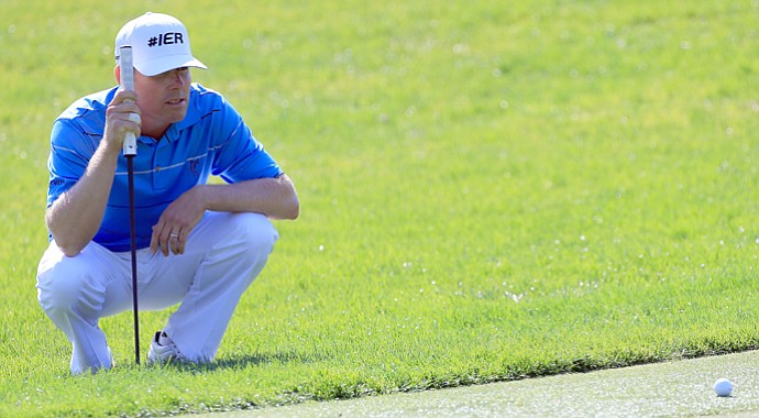 Justin Leonard plays a shot on the 15th hole during the third round of the Tampa Bay Championship.