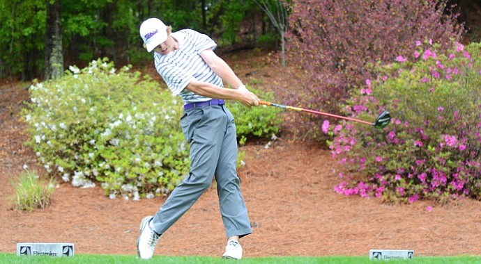 Sam Burns hits his tee ball on the par-4 3rd hole during the second round of the Junior Invitational at Sage Valley.