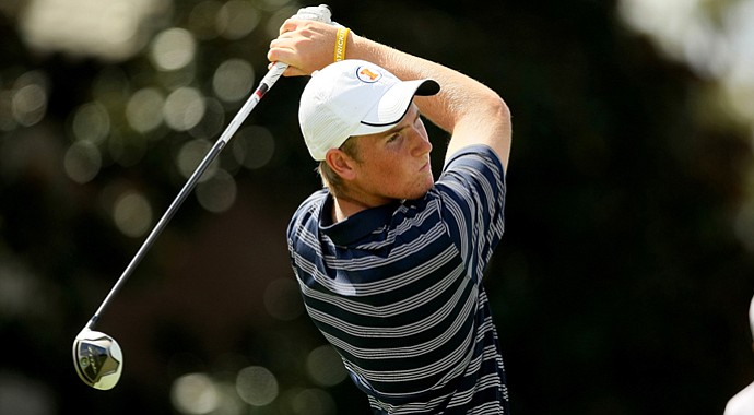 Illinois' Charlie Danielson fired a career-best 7-under 65 to take the individual lead at the NCAA Men's Regional in Fayetteville (Ark.) on Thursday.