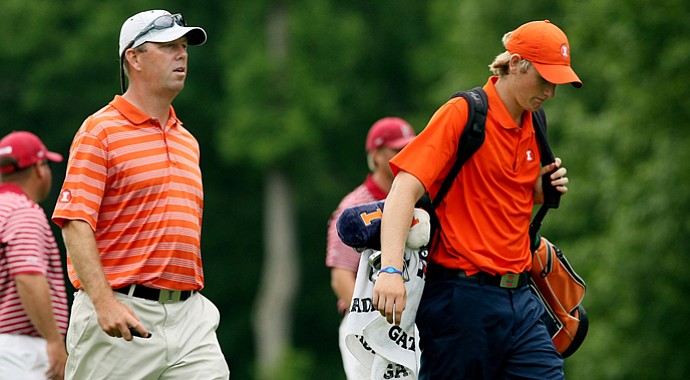 Illinois head coach Mike Small and Charlie Danielson at No. 18 at the 2013 NCAA Championship at Capital City Club Crabapple Course.