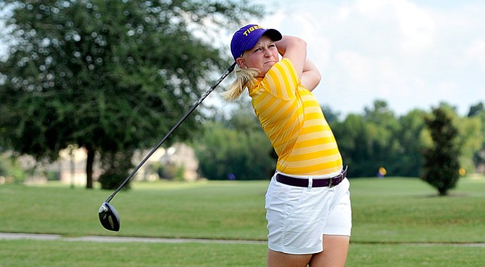 LSU freshman Caroline Nistrup came up big for the Tigers at the Schooner Fall Classic.