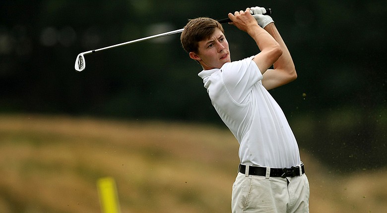 After only one semester at the school, Matthew Fitzpatrick has decided to leave Northwestern and return home to England to pursue a full-time amateur career.