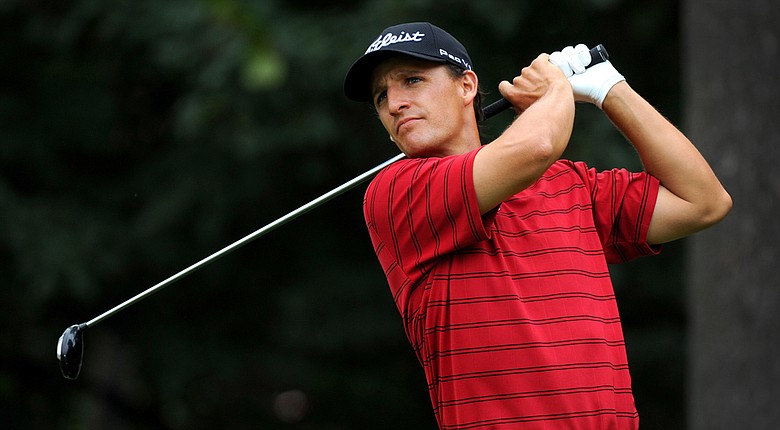 David Gossett finished tied for third with a two-round total of 135 at the U.S. Open Sectional Qualifier in Memphis.