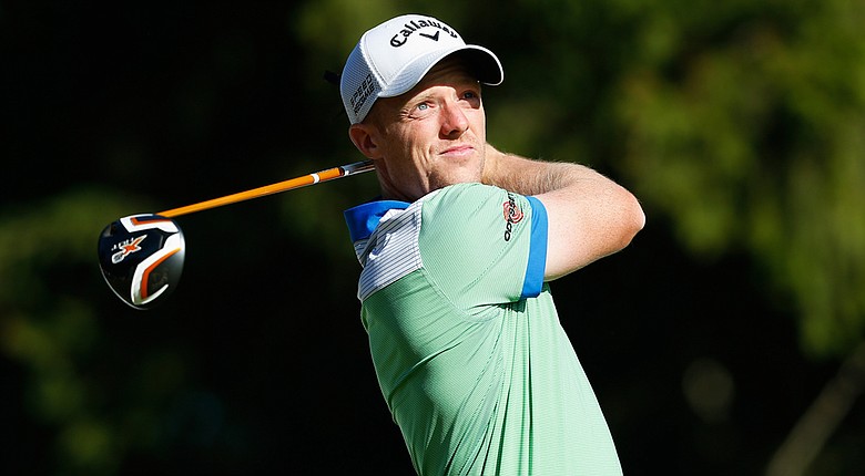 David Horsey holds a two-shot lead after 36 holes at the Russian Open.
