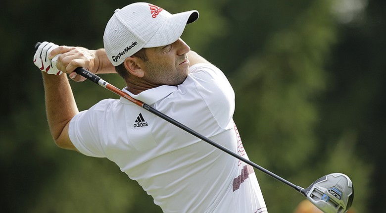 Sergio Garcia fired a 3-under 67 on Saturday and will take a three-shot lead into the final round of the WGC-Bridgestone Invitational.