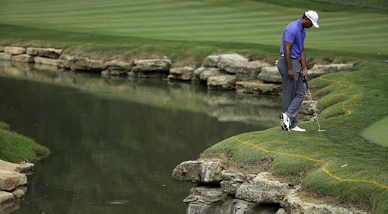 Tiger Woods has not broken par in his last five rounds in major championships.
