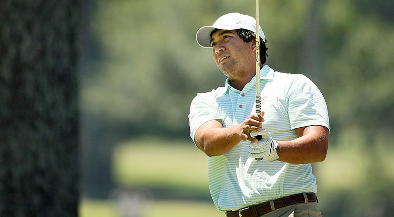 Roman Robledo knocked off Robby Shelton in Thursday's Round-of-32 action at the U.S. Amateur.