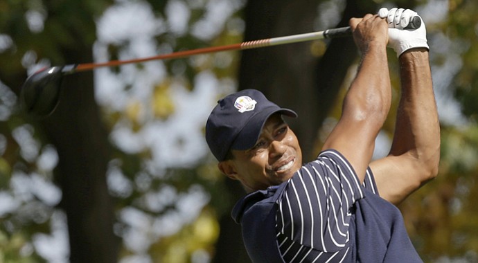 Tiger Woods uses a Graphite Design driver.