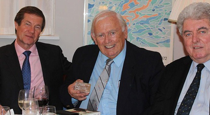 Dave Thomas (center) with George O'Grady (left) and John O'Leary