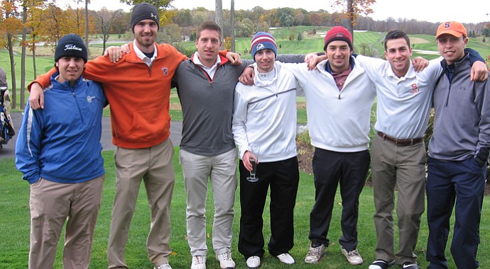 Syracuse University's club golf team.