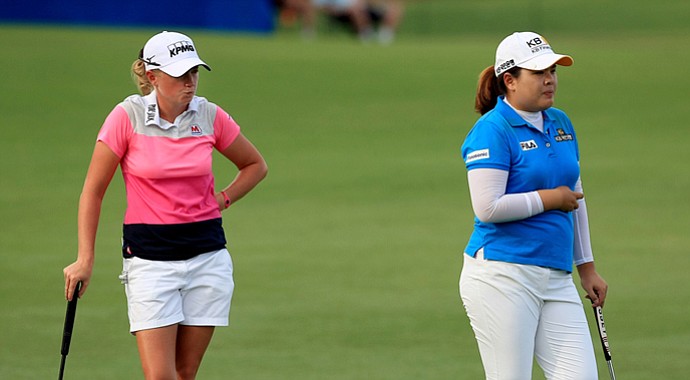 Stacy Lewis and Inbee Park are poised for big 2014 seasons on the LPGA Tour. What else can we expect? Beth Ann Baldry and Julie Williams discuss.