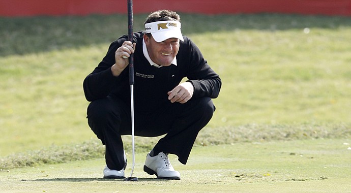 Alex Cejka during the second round of the 2013 Hong Kong Open.