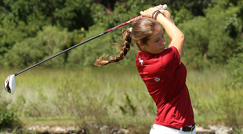 Freshman Laura Fuenfstueck and the College of Charleston host 35 additional teams at the Kiawah Island Classic.