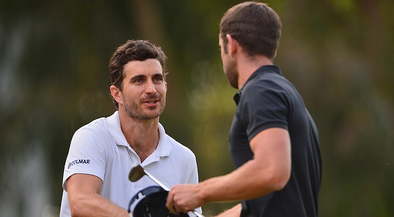 Alejandro Canizares shakes hands with his playing partner after the third round of the Trophee Hassan II.