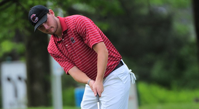 Matt NeSmith and the South Carolina Gamecocks share the lead at the Hootie at Bulls Bay Intercollegiate.