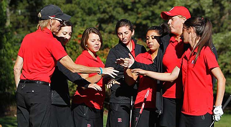 Rutgers head coach Maura Ballard (far left) and her golf team during the 203-14 season.