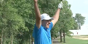 VIDEO: Jason Day holes out for eagle, Jordan Spieth follows with ace